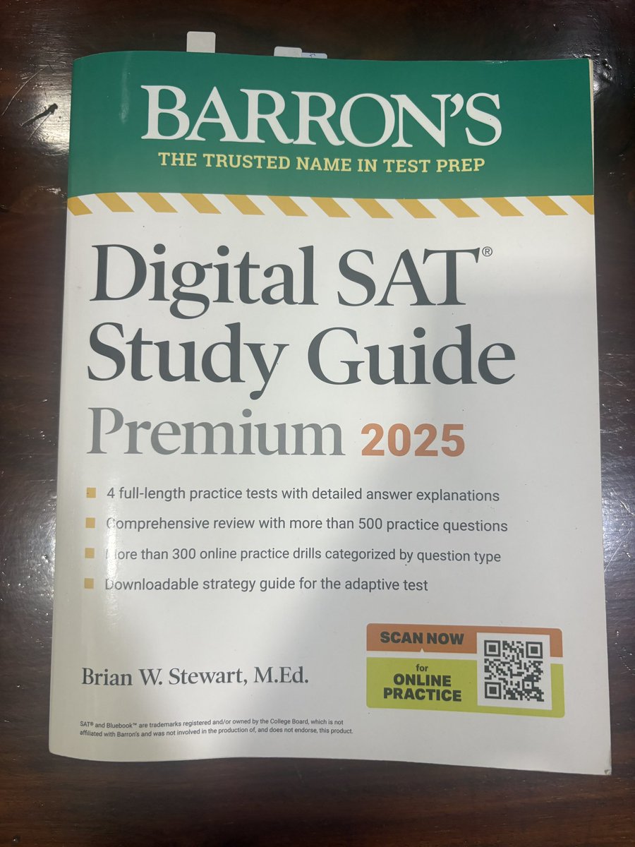 chickychicky555's tweet photo. Barron's Digital SAT Study Guide Premium 2025 หนังสือเตรียมสอบ SAT มือสองค้าบบ เค้าซื้อมา 1,200 บาท ขาย 750 บาทรวมส่งค้าบบบ สภาพมีรอยขีดเขียนแล้ววบ้างตามในรูปเลยคับ ทักมาสอบถามเพิ่มเติมหรือคุยเรื่องราคากันก่อนได้ค้าบบ #หนังสือเตรียมสอบ #หนังสือมือสอง #สอบSAT #TCAS70 #TCAS71 #SAT https://t.co/yQ0vXzRkCJ