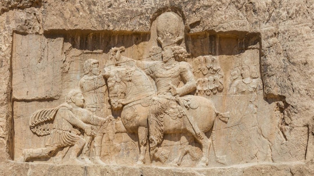 JRizvanov's tweet photo. Araghchi shared this image; it might be implying that Trump will need Valerian to reduce his stress. (Note: Sasanian Shapur I captured Emperor Valerian, which was the first and only time in Roman history, the rock carving shows him kneeling before Shapur). https://t.co/l6wPmVzgB2