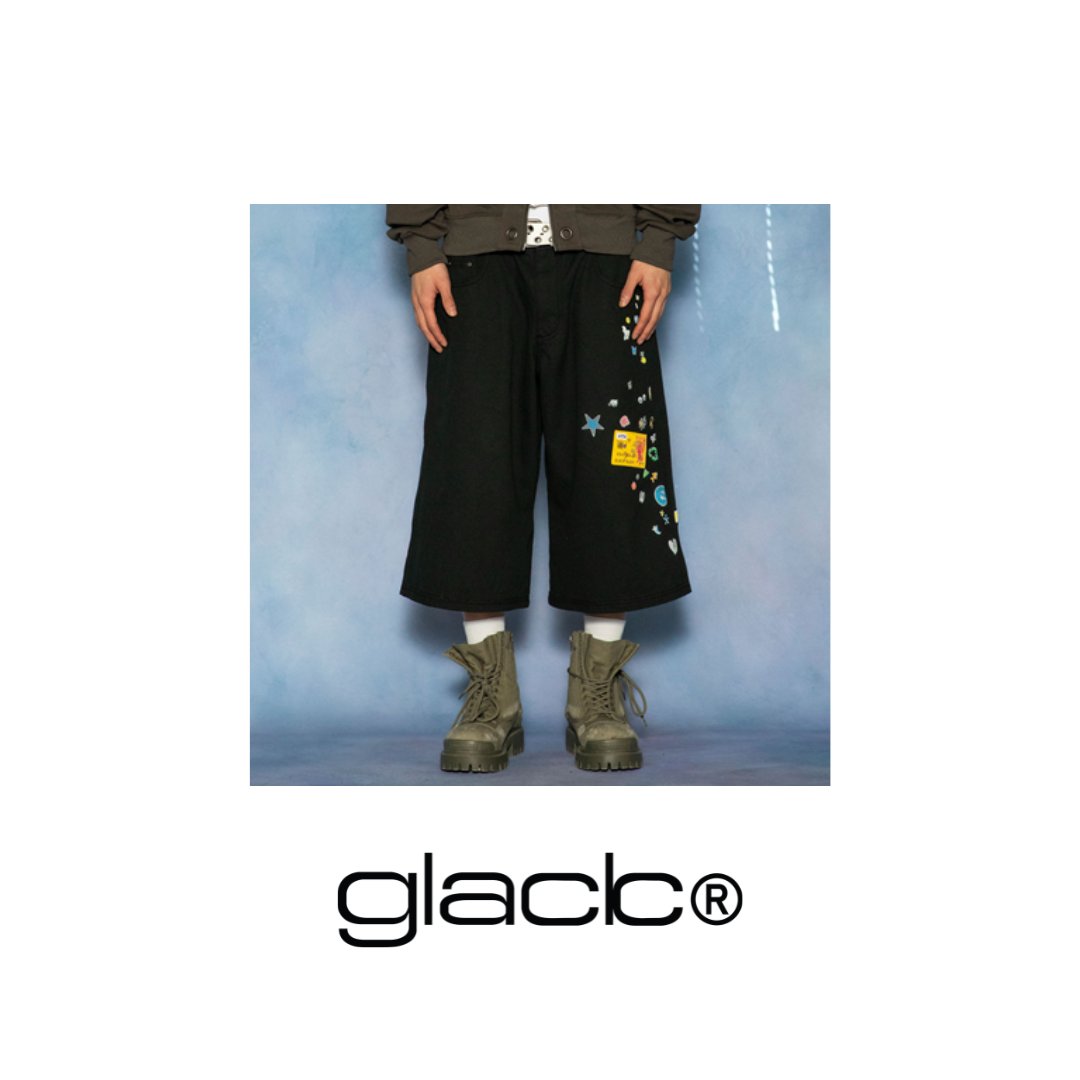 rf_dailylook's tweet photo. TWS 도훈 PICK 🖤

👤#TWS #도훈
📸TV SHOW
👖#글랙 #GLACK 
GP187 아이콘팩 코튼 버뮤다 팬츠 (BLACK) / 89,000원 https://t.co/2KFgxFveqf
