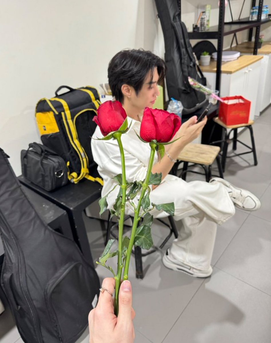 Rainy☔️ tweet media