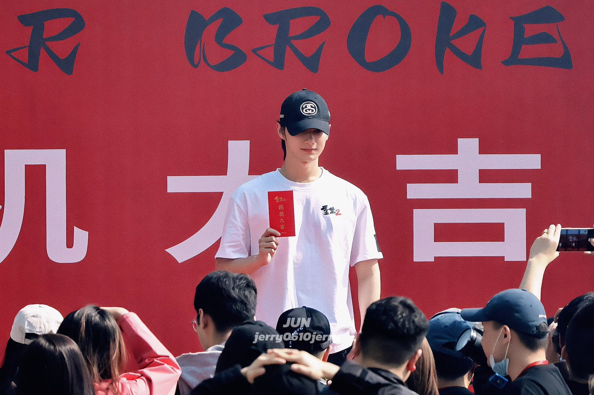 ^≖◡≖^ ੭ tweet media