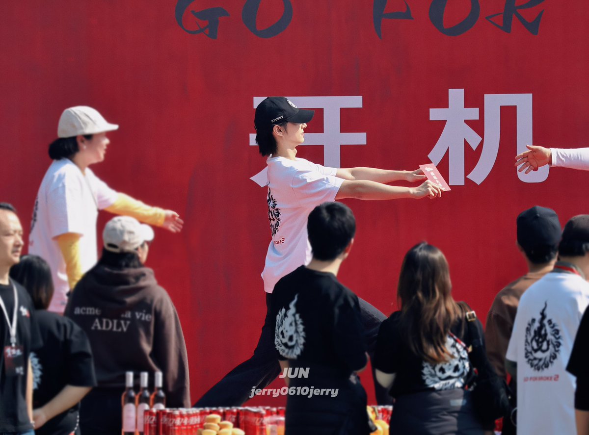 ^≖◡≖^ ੭ tweet media