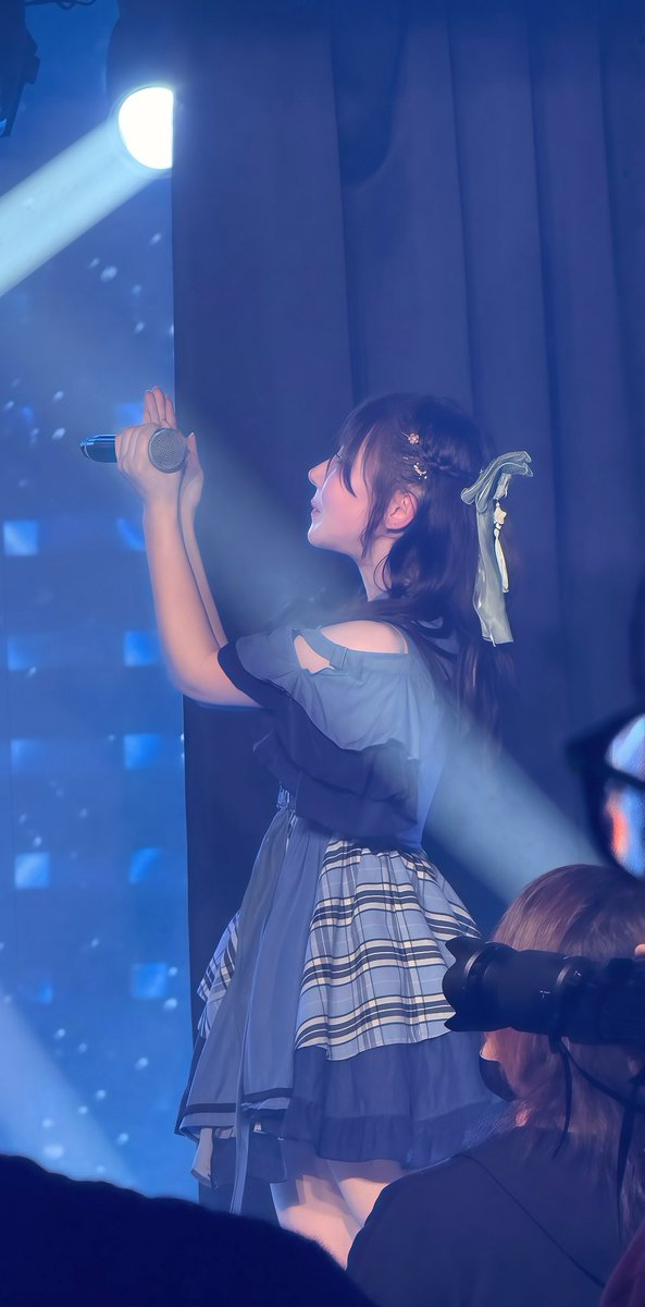 hana_ituharu's tweet photo. おはよう〜🎻⋆˙⟡ https://t.co/nWUzZlXj28
