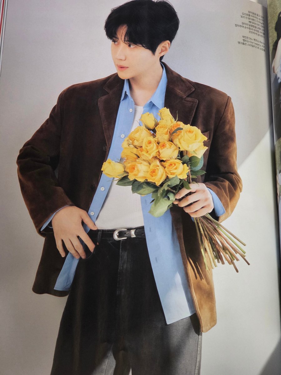 myjuyz_seonho's tweet photo. Harper’s Bazaar: You once said that happiness is the most important value in your life. Do you feel happy enough these days?

Kim Seonho : There was a time when I felt happy even just from the wind blowing. Back when I was doing Good Manager and Strongest Deliveryman. Honestly, I was happy just watching leaves roll by. Looking back, I think that happiness came from the sense of achievement of having fulfilled my dream. It wasn’t just about appearing in something, but the fact that I was performing, standing in front of a camera, and acting that alone made me overwhelmingly happy. Now, I’m older, and with the responsibility of being a lead actor, I’m not as carefree as I was back then. I’ve also realized that if I only chase small moments of happiness, I might miss how much the people around me are struggling. So I try to be more attentive to those around me. But to go back to your question, yes, I am nore than happy. I feel happiest when I’m on stage hearing the applause. And after a play, when I’m joking around with my fellow actors and we say, “See you tomorrow,” before heading home that makes me really happy too. Thinking about it, I guess what matters even more than happiness is people. I don’t have a lot of friends, but just having these people in my life makes me feel fulfilled. It’s the same with my fans. How is something like that even possible? For someone to love and support one person so wholeheartedly. I know I have a lot of shortcomings and still have a long way to go, but receiving that kind of love… I think I’m very fortunate. I’m really lucky.

- Harper’s Bazaar Korea April 2026

#KimSeonho #김선호