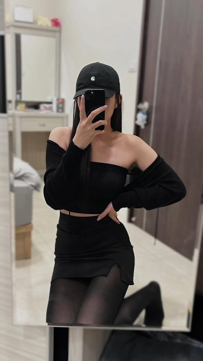 Cherryybbbb tweet media