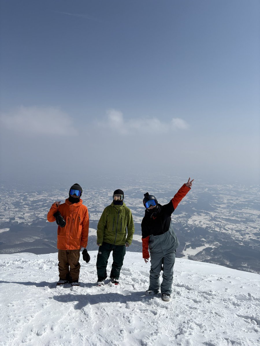 ちぇこねえ tweet media