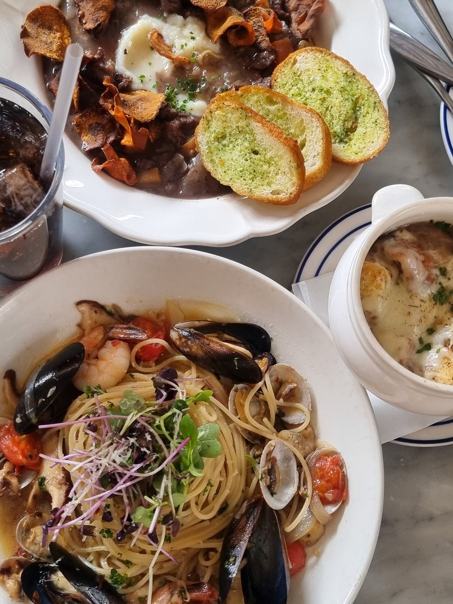 꿀벌깽이 tweet media