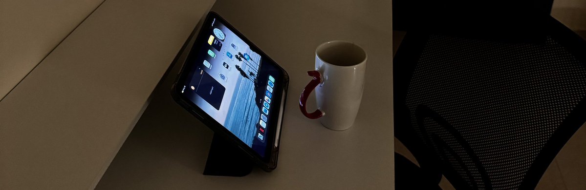 أريـام tweet media