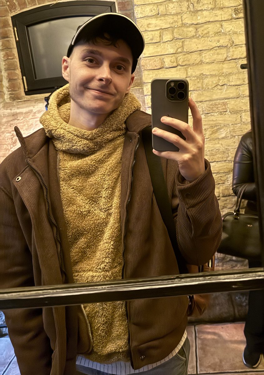 Пан кіт хот🇺🇦 tweet media