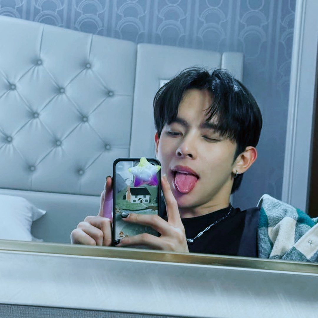 ʀᴀᴇ ⋆ ꩜ܓ tweet media