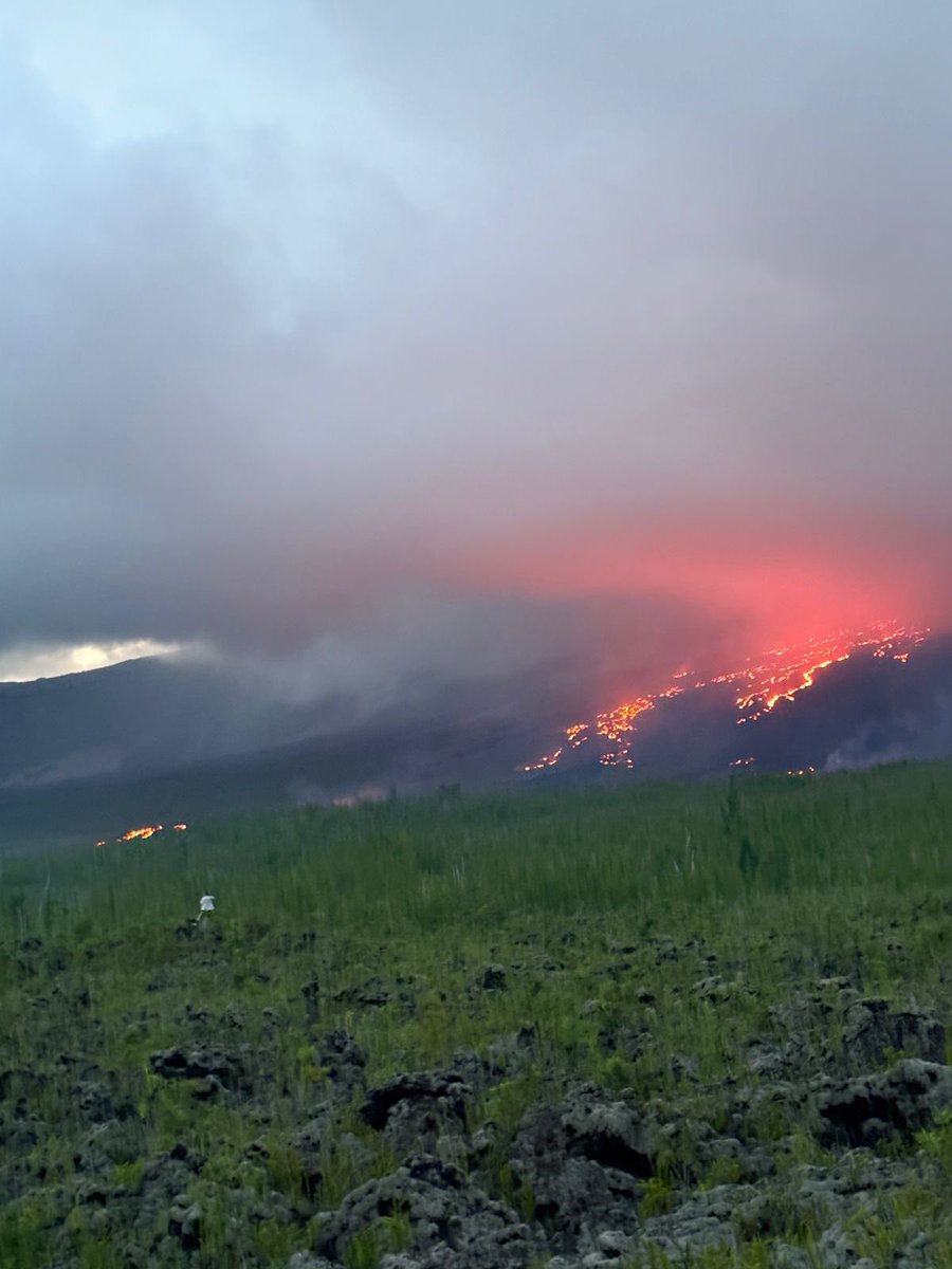 RadiguetRemi's tweet photo. Magnifique spectacle de la nature avec la rencontre entre le feu et l’eau!
Tout simplement magique et grandiose !
#974
#IleIntense https://t.co/4sSuSWiJVC