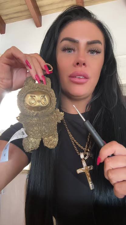 𝕓𝕒𝕤𝕚𝕔𝕒𝕝𝕝𝕪 𝕒 𝕨𝕒𝕝𝕣𝕦𝕤 𝔾𝔹𝔹 tweet media