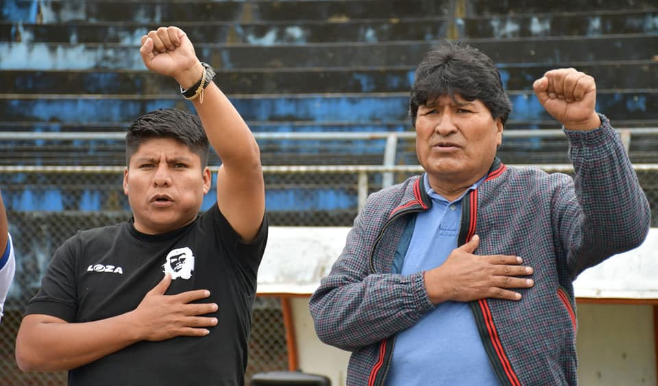 CapiLibertaria's tweet photo. Ojito con Cochabamba, Loza está a un paso de ganar la gobernación en primera vuelta. Y si no alcanza, pelear en la segunda. Loza, el candidato de Evo Morales, el candidato del Chapare nación independiente. El MAS no desaparece, muta para mantenerse en el poder. Ojito. https://t.co/VT9logfFUe