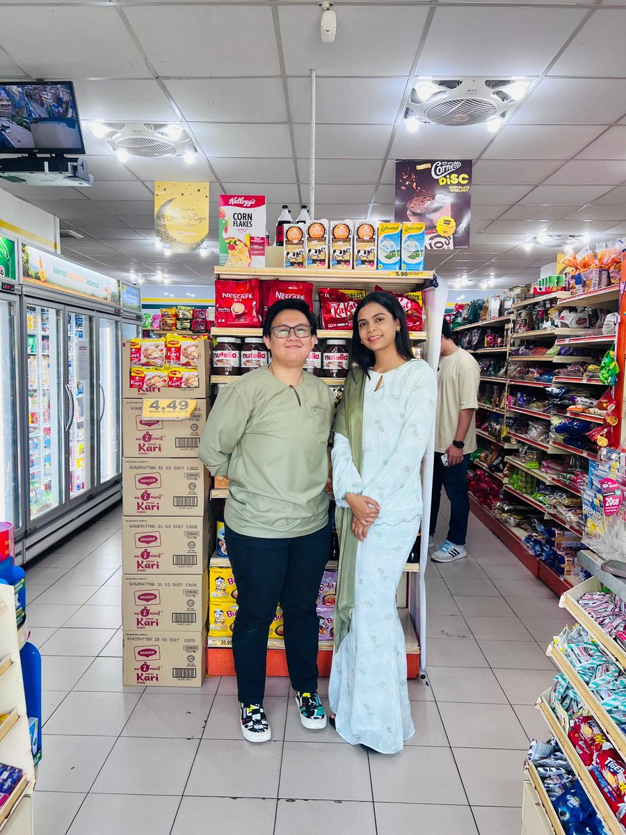 drdredrey's tweet photo. Selamat hari raya. Maaf zahir batin semua. https://t.co/tpwNNthNZ0