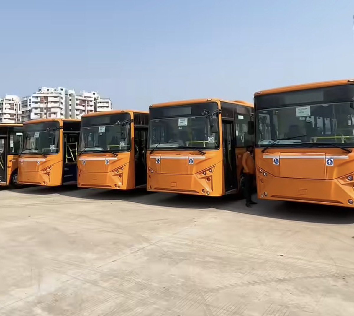 વાઘાવાડી રોડ પર સીટી બસ બંધ છે કોલેજે જવા માટે વિદ્યાર્થીઓને હાલાકી પડી રહી છે જયારેક કોલેજની એકઝામ ચાલુ હોય ત્યારે વિદ્યાર્થીઓ ટાઈમ સર પહોંચી ન શકે તે દુઃખદ બાબત છે 
શા માટે કોલેજ રૂપની સીટી બસો બંધ કરવામાં આવી ? 
<a href="/collbhav/">Collector Bhavnagar</a> <a href="/Collectorbhav/">Collector & District Magistrate Bhavnagar</a> <a href="/MLalbha/">Lalbha Gohil 🇮🇳</a> <a href="/jitu_vaghani/">Jitu Vaghani</a>   #bhavnagar