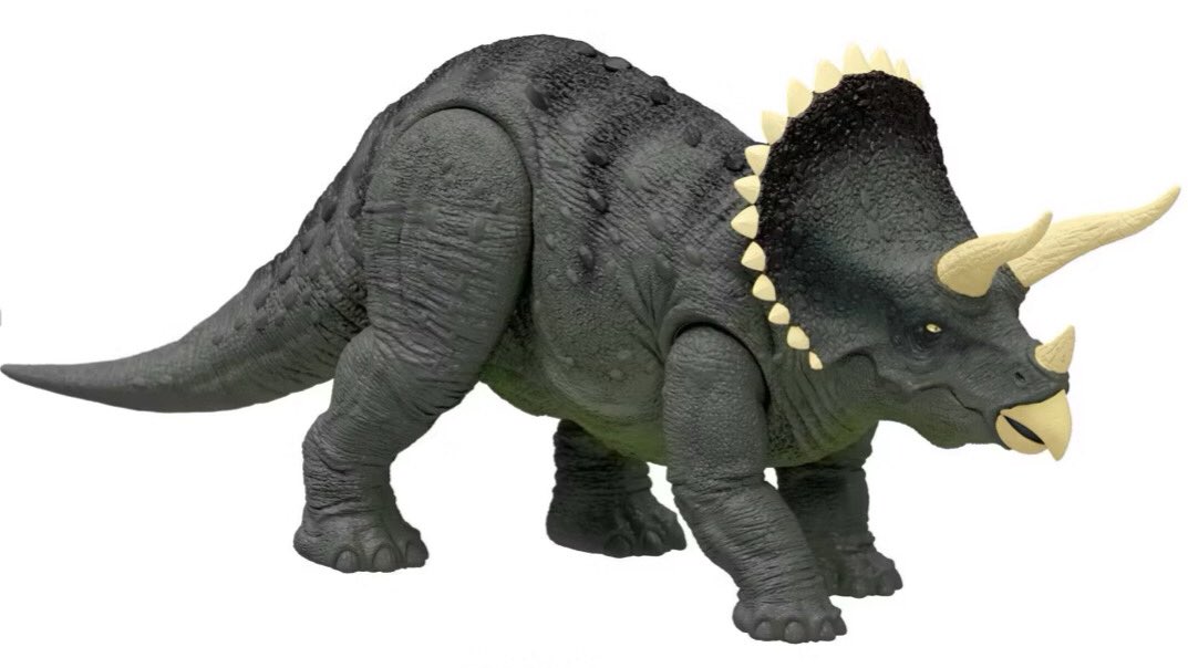 electric_75's tweet photo. This is my short reaction and thoughts on the Real Feel Triceratops from Mattel and it looks pretty epic and absolutely amazing.

#LegacyCollection #Triceratops #JurassicWorld #JurassicPark https://t.co/VVtAteod3z