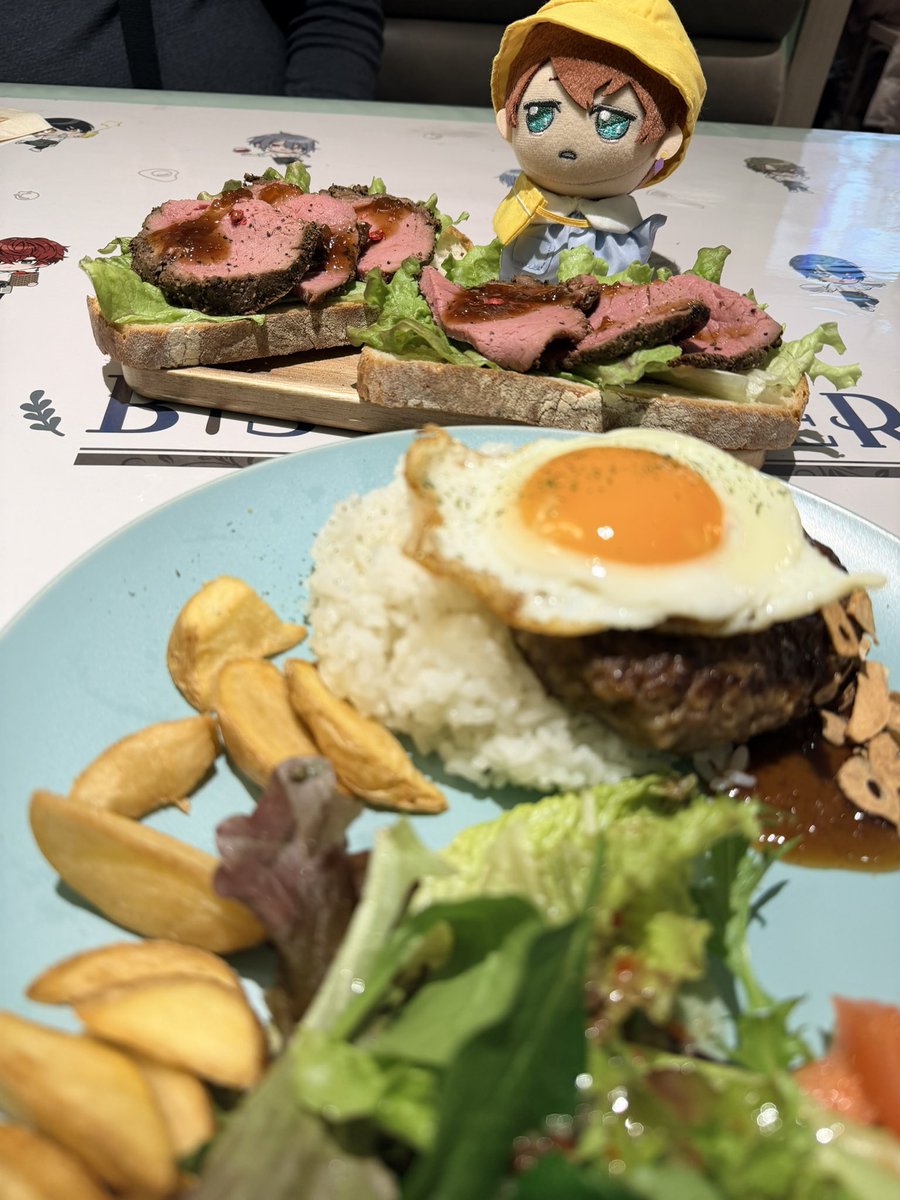 saku7719's tweet photo. ネロの料理食べに来ました🥹！
#まほやく #colycafe https://t.co/ZalLJjKO8v