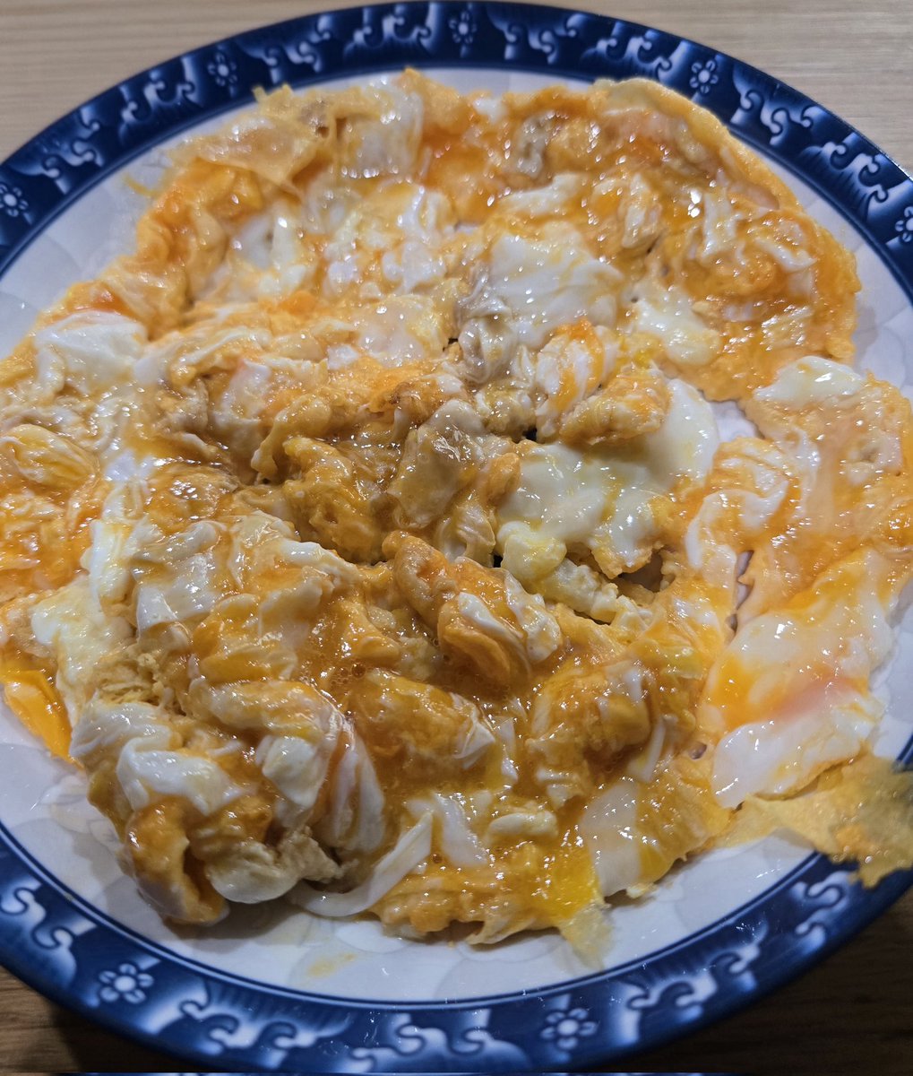 Dekdeesood tweet media