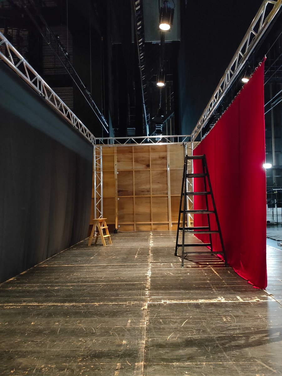 theatre LAMPON / シアターランポン tweet media