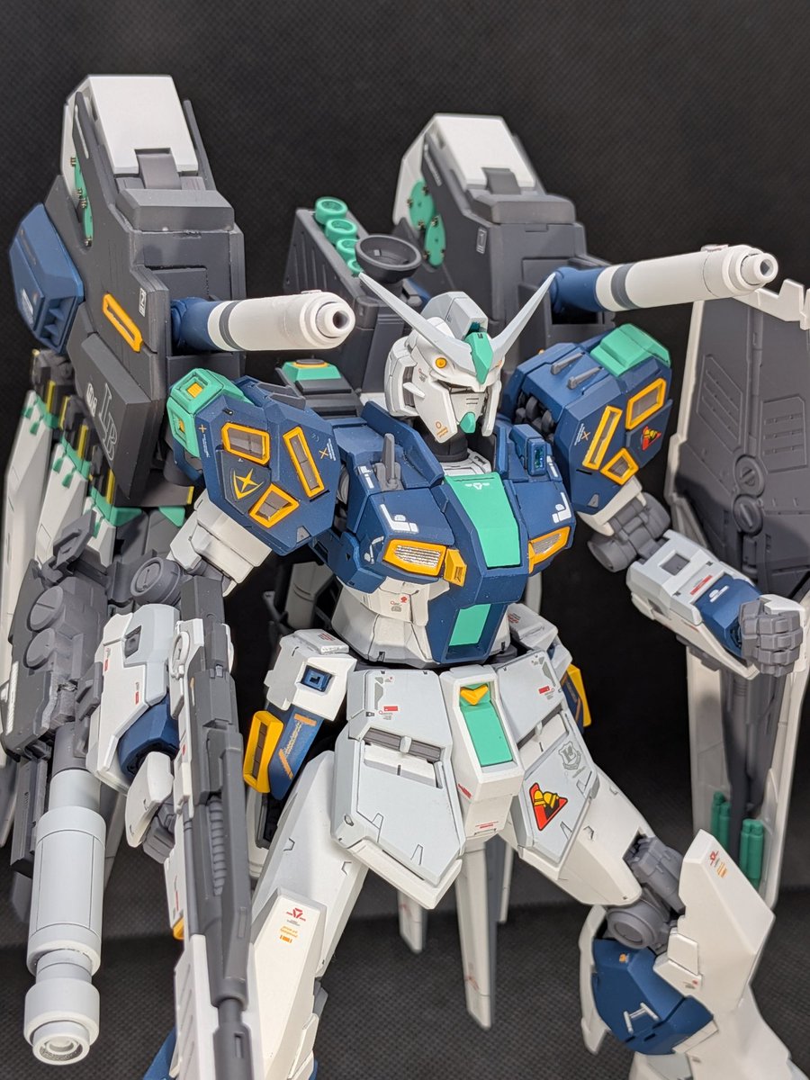 フルアーマー鳩二郎 tweet media