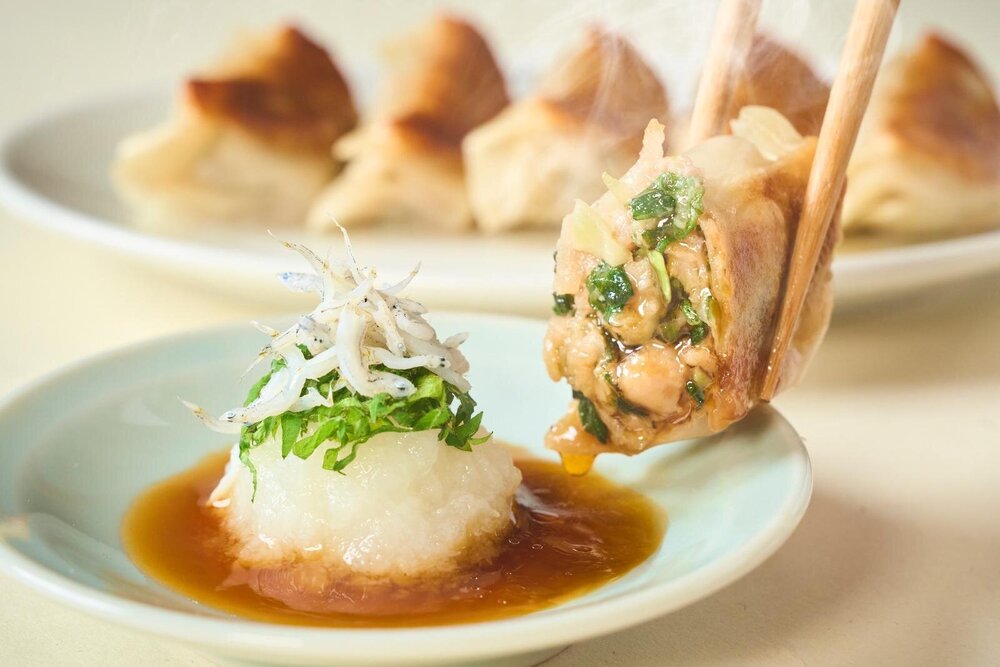 Fashion Press tweet media