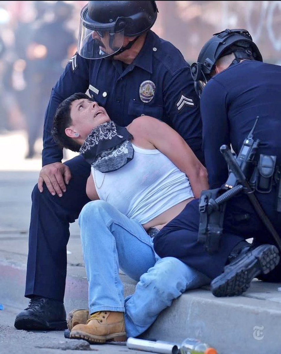 GoldenAge tweet media