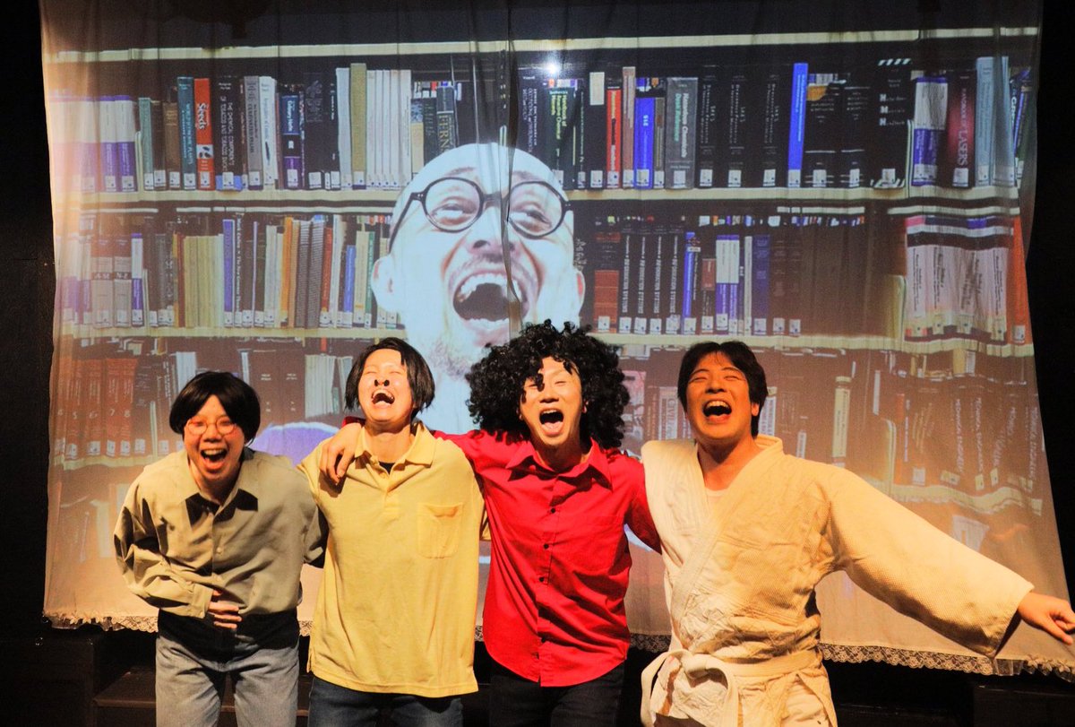 舞台版『からくりサーカス』
第17巻 本日19時より千秋楽です！🤡✨️

ありがたいことに、満席のご予約をいただいております。

キャンセル待ちについては
06-4392-7121 (シアターOM)まで
お問い合わせくださいませ

配信アーカイブは、4/4(土)までご購入いただけます！

#からくりOM
#からくりOM写真