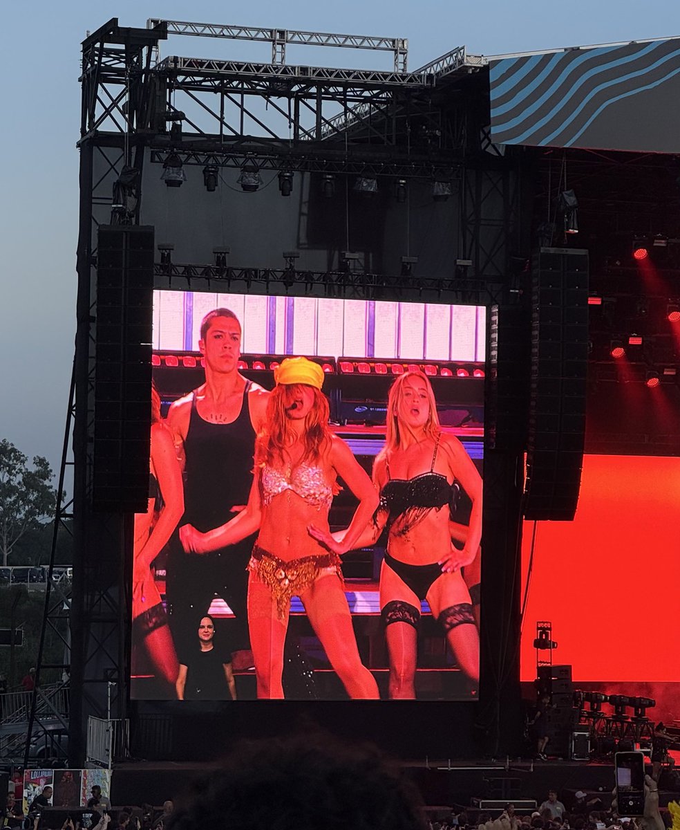 little victor tweet media