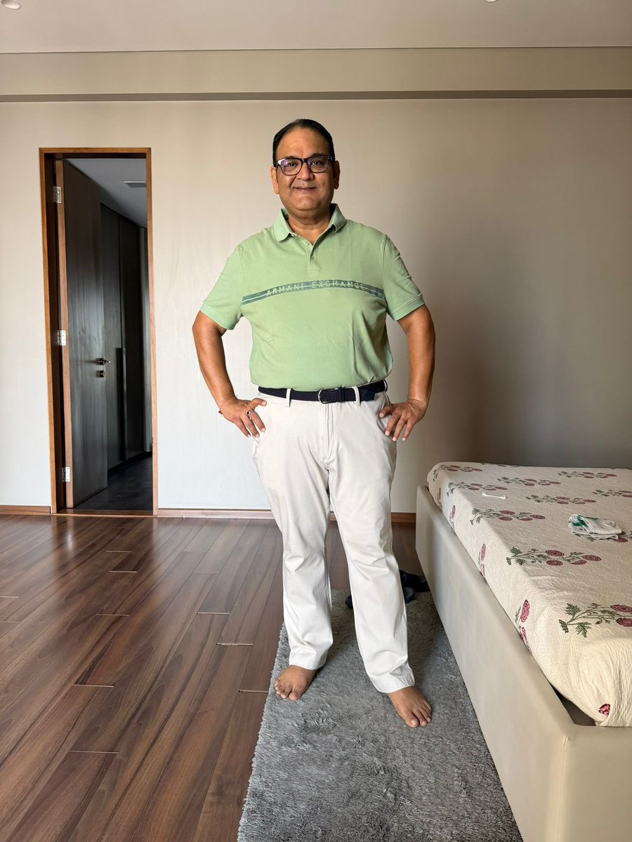 ujjwalabaxi's tweet image. From 132kgs in June 2025 down to 98kgs today.. 
Consistency &amp;amp; compliance are the 2 virtues this #client gave us - each and everyday.. leisure travels, home food, business meets- this man’s commitment to #selfcare is unnegotiable. 
Not that he did not indulge in any cheat meals,