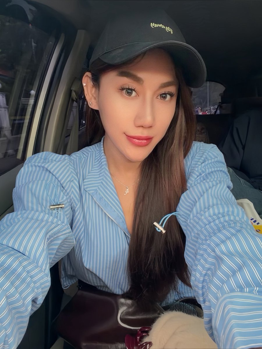 Aleacataleya tweet media