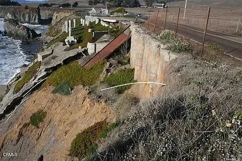 🪨 Geop! 🪨 tweet media