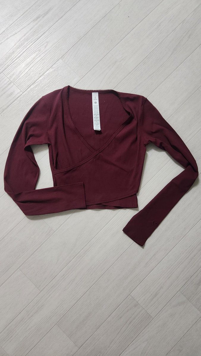 HHome🕯 tweet media