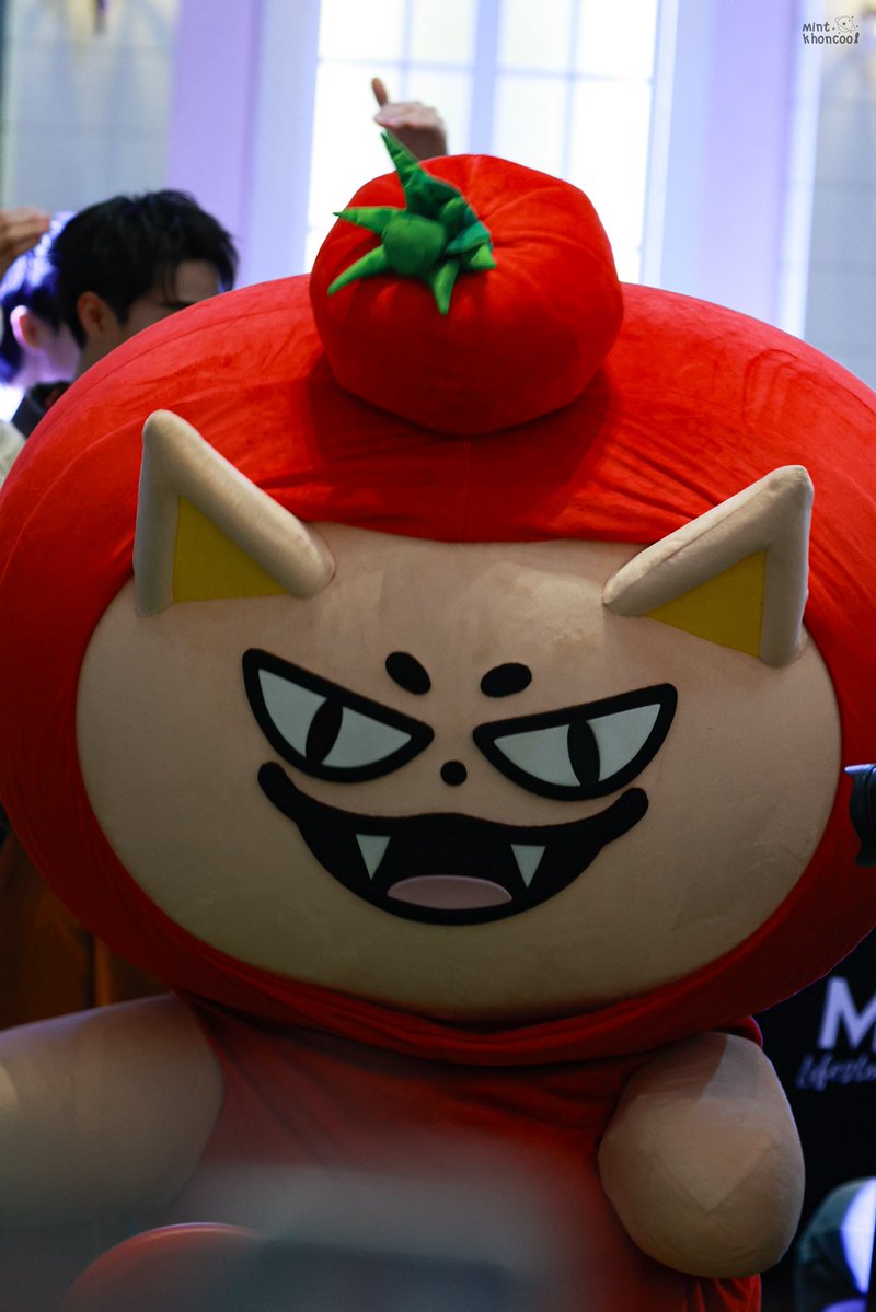 🐽มอมิ้น🐽 { slow 😫 } tweet media