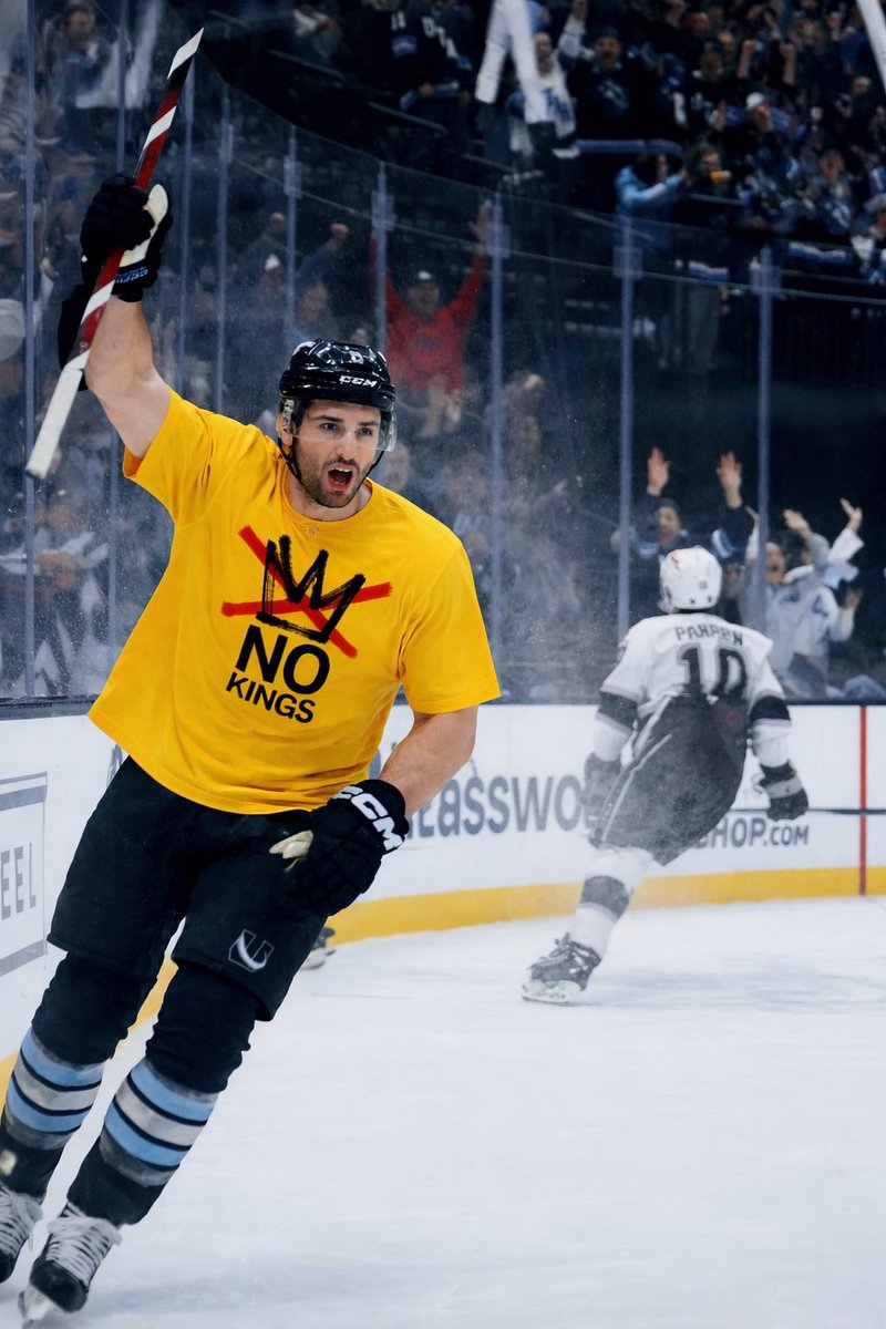 brian 🏒🦣 tweet media