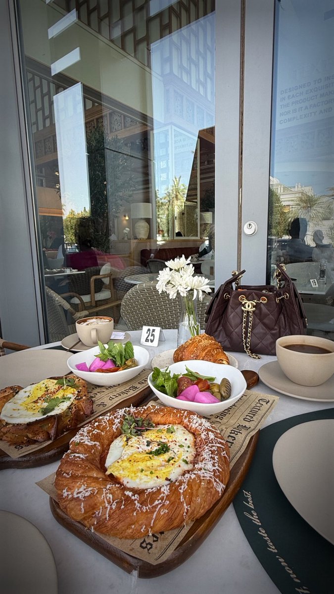 𝓢𝓪𝓵𝓵𝔂 tweet media