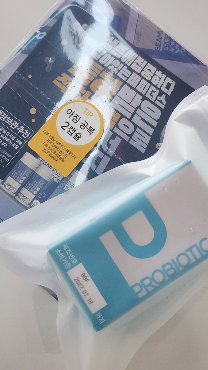 HHome🕯 tweet media