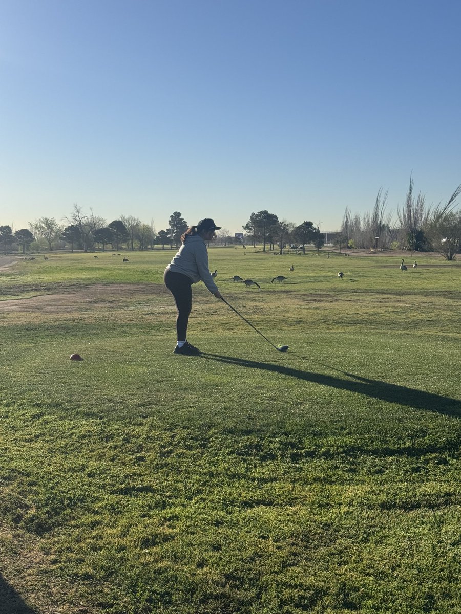 San Elizario HS Boys & Girls Golf Team tweet media