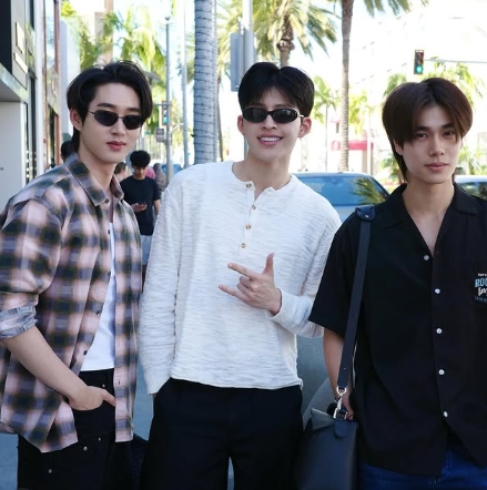 Himzzz💤♡(slow)🍓🍷 tweet media