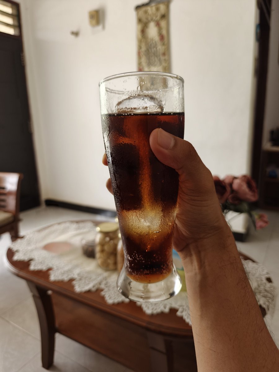 moving cow-cat tweet media