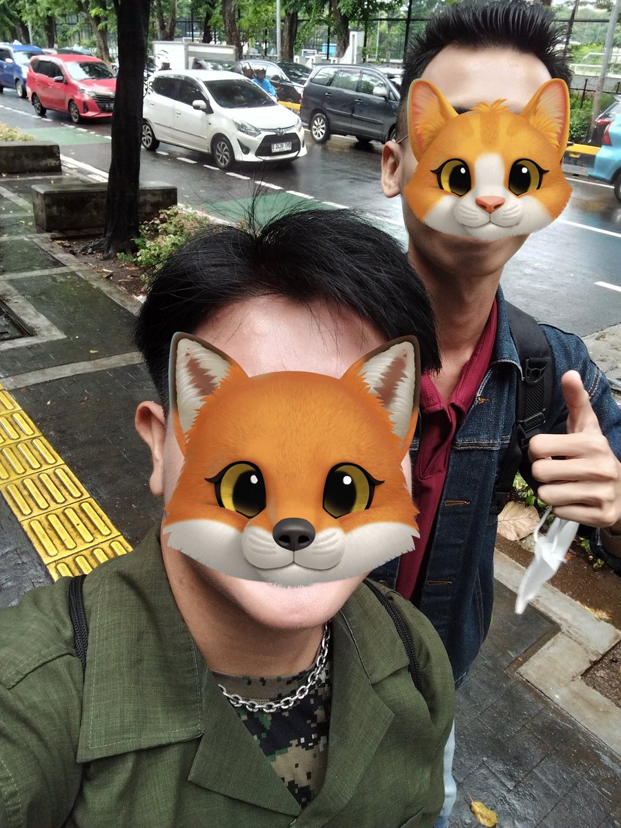 r i c h y tweet media