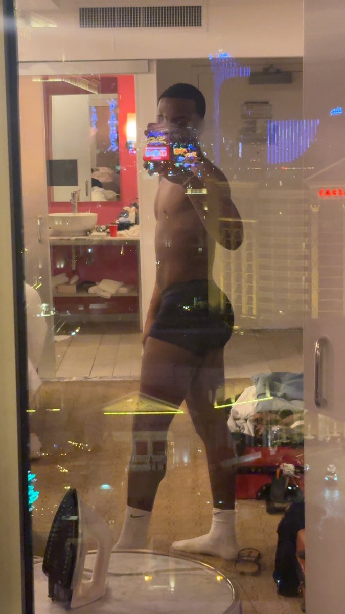 𝐌 𝐀 𝐋 💞 tweet media