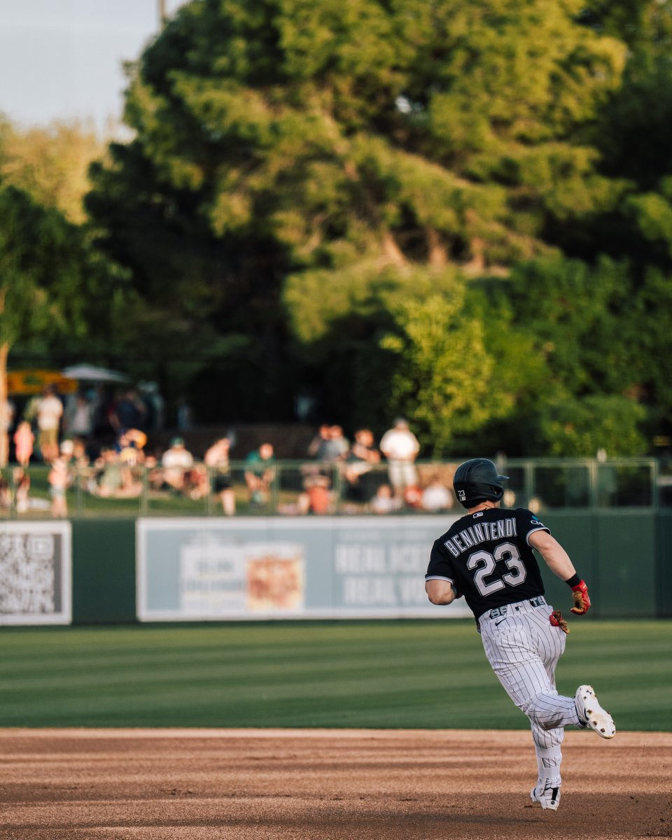 Camelback Ranch tweet media
