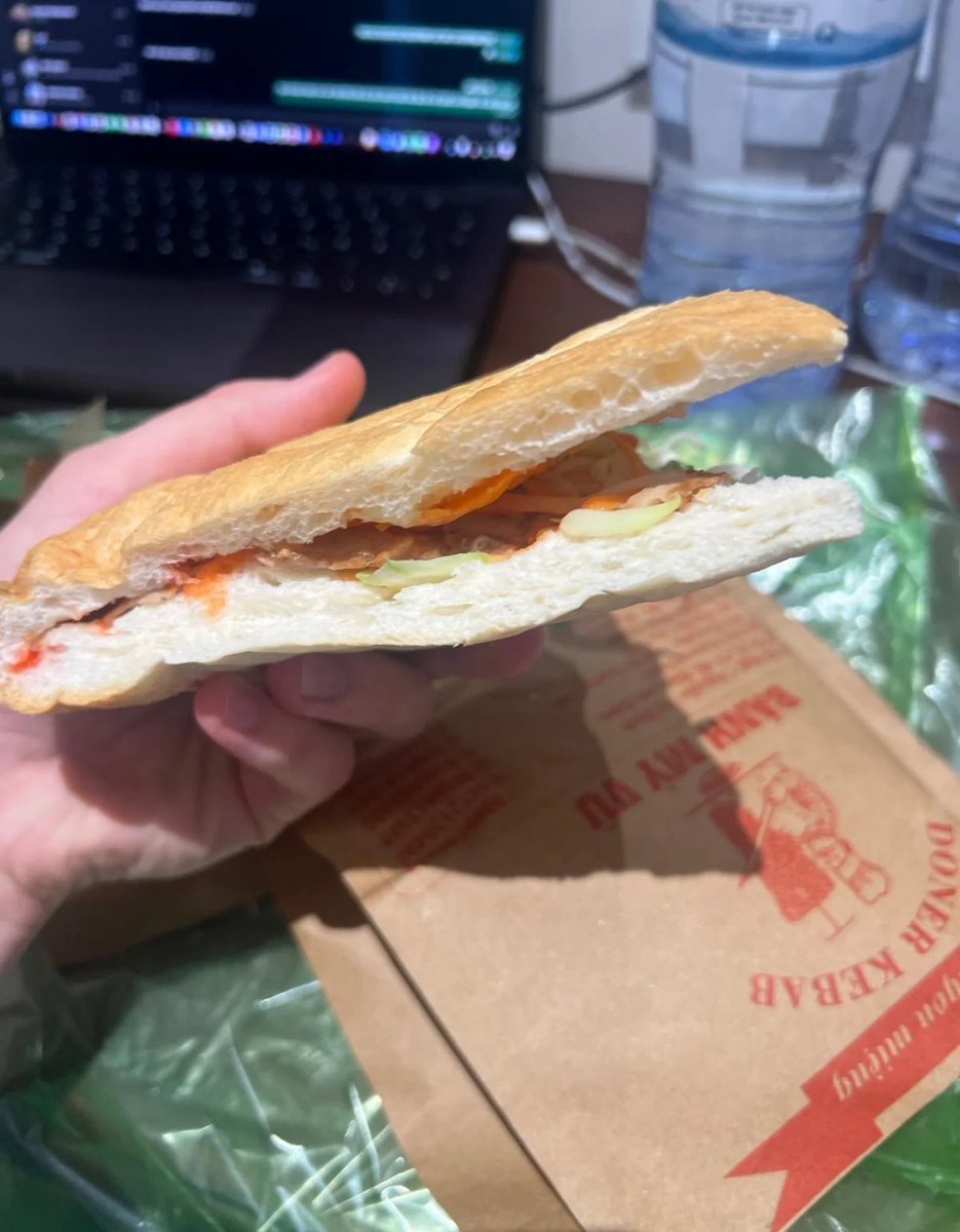 atchinator tweet media