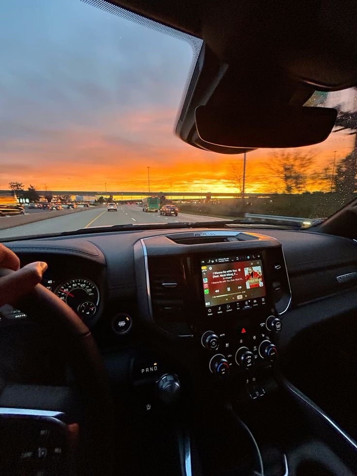 ғᴏᴜᴀᴅ ☄️ tweet media