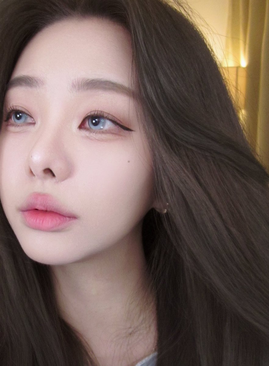 𝑺𝒘𝒂𝒏🐰🤍 tweet media