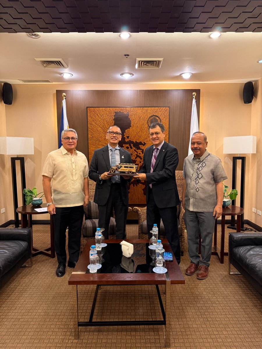 Embajada de Panamá en Filipinas tweet media