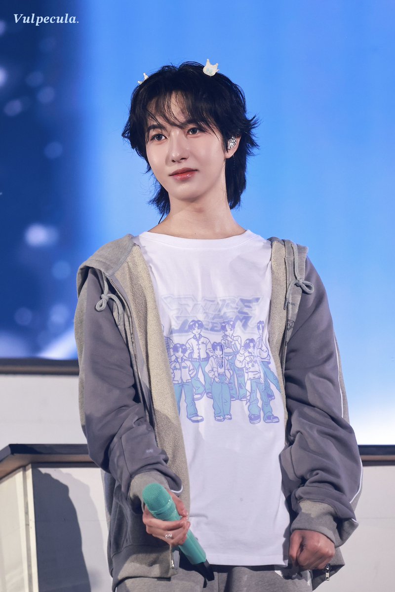 𝑽𝒖𝒍𝒑𝒆𝒄𝒖𝒍𝒂. tweet media