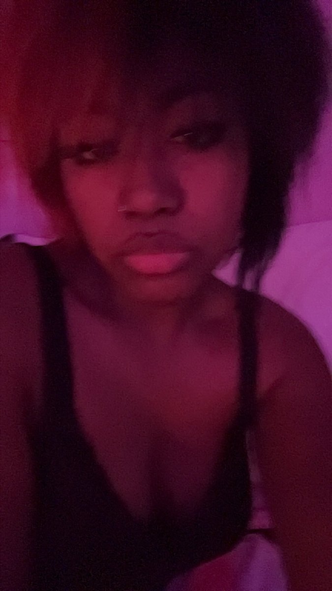 boredaf111's tweet photo. hii https://t.co/kBWQbj32t5