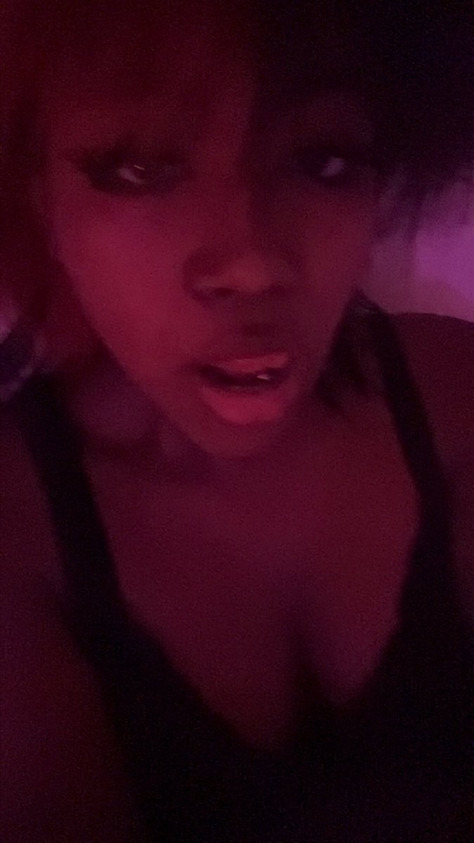 boredaf111's tweet photo. hii https://t.co/kBWQbj32t5