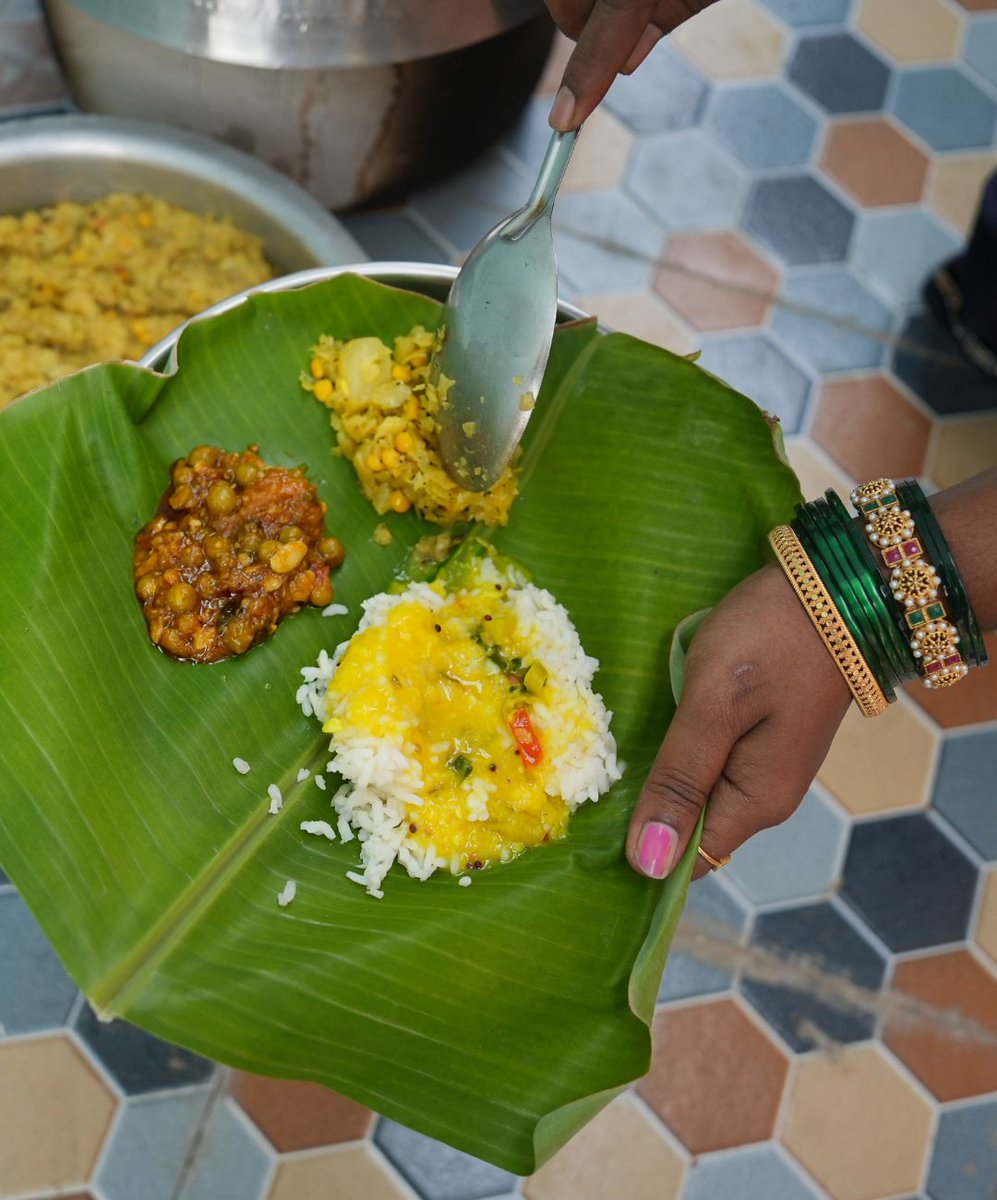 The Locavore tweet media